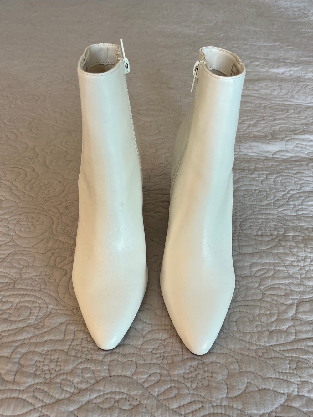 MADDEN GIRL Women's White Pointed Toe Ankle Boot